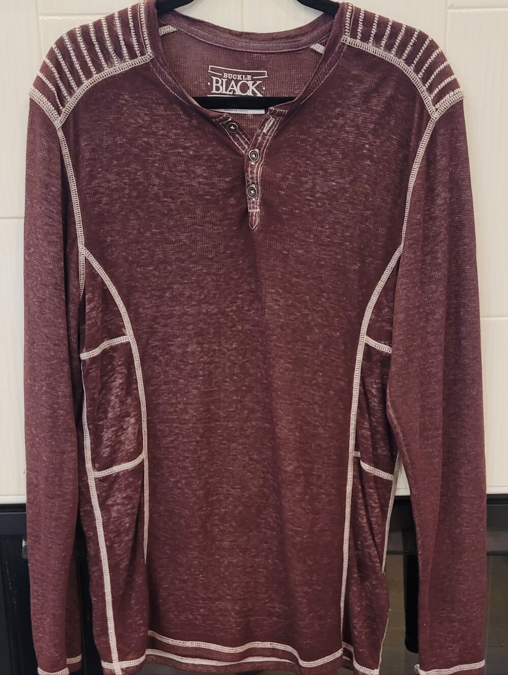 Mens Buckle Black "Anthony" Burnout Thermal Henley Size M